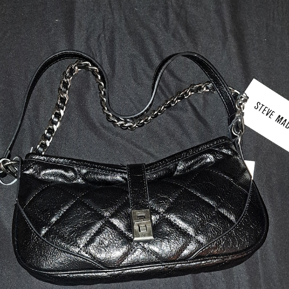 ✨️NEW Steve Madden Black Quilted Shoulder Bag💥